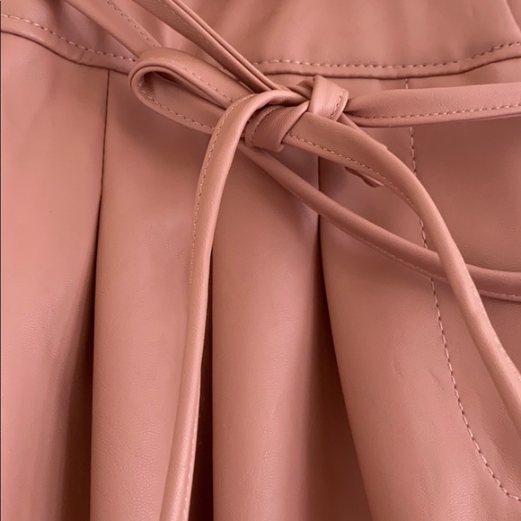 Anthropologie BLANKNYC Chelsea Faux Leather Pants - Picture 5 of 10